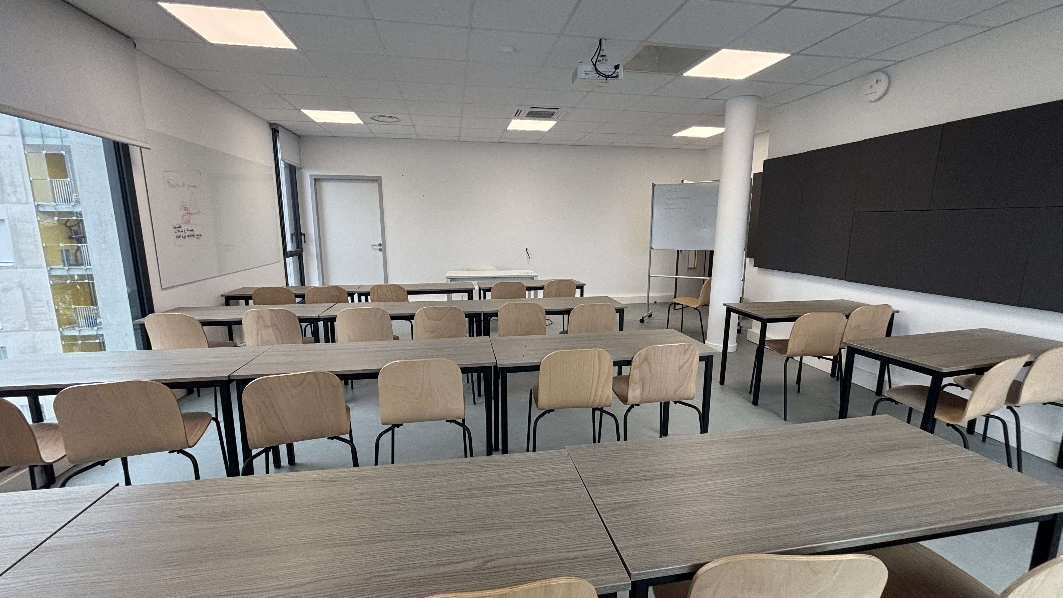 Campus Sphère — salle de cours